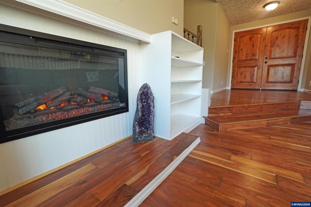 2305 Mosswood Ct S, Salem, OR 97306