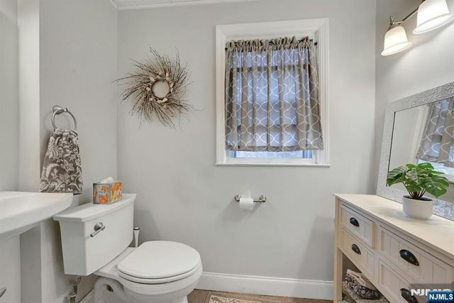 113 Lake Street, Bergenfield, NJ 07621