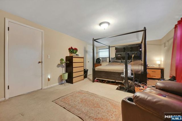 113 Lake Street, Bergenfield, NJ 07621