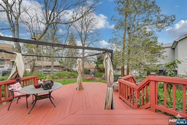 113 Lake Street, Bergenfield, NJ 07621
