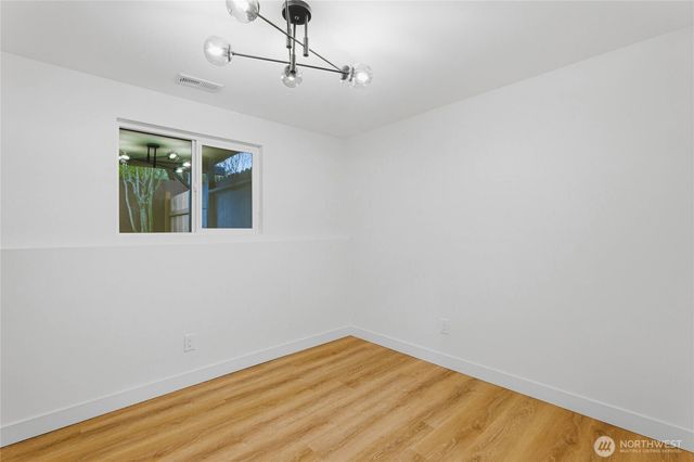 7622 S Thompson Ave, Tacoma, WA 98408