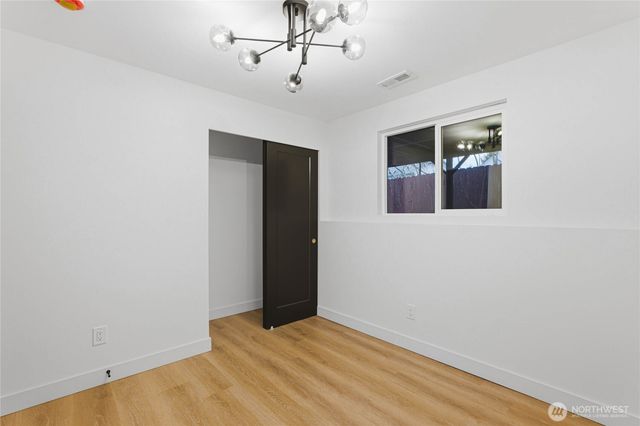 7622 S Thompson Ave, Tacoma, WA 98408