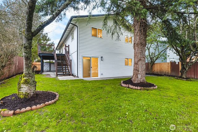 7622 S Thompson Ave, Tacoma, WA 98408