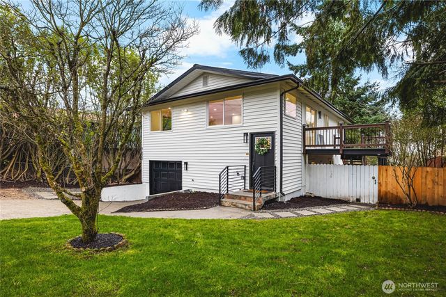 7622 S Thompson Ave, Tacoma, WA 98408