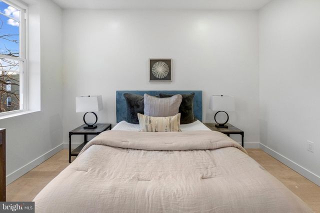 1802 E LAFAYETTE AVE, Baltimore, MD 21213