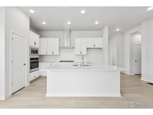 2703 Blue Iris Dr, Loveland, CO 80538