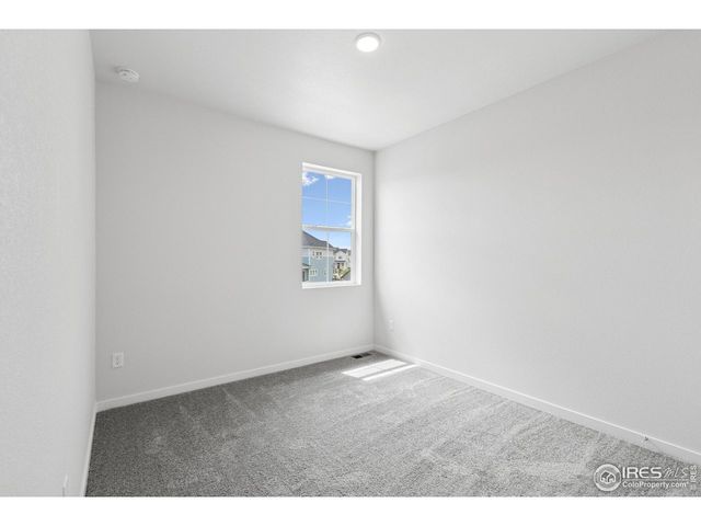 2703 Blue Iris Dr, Loveland, CO 80538