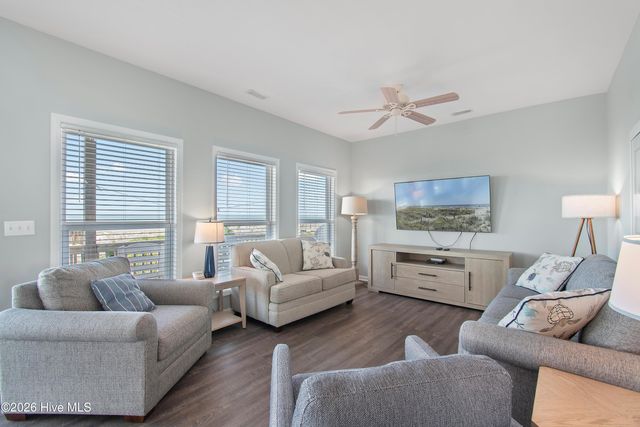 535 Ocean Boulevard W, Supply, NC 28462