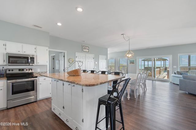 535 Ocean Boulevard W, Supply, NC 28462