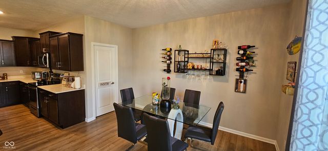 2598 Riviera Place, Greenwood, IN 46143