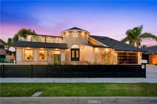 16572 Carousel, Huntington Beach, CA 92649