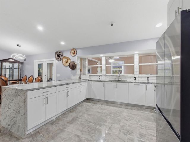 11481 Tangerine Boulevard, West Palm Beach, FL 33412