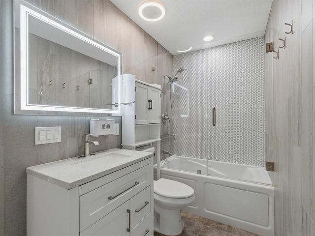 11481 Tangerine Boulevard, West Palm Beach, FL 33412