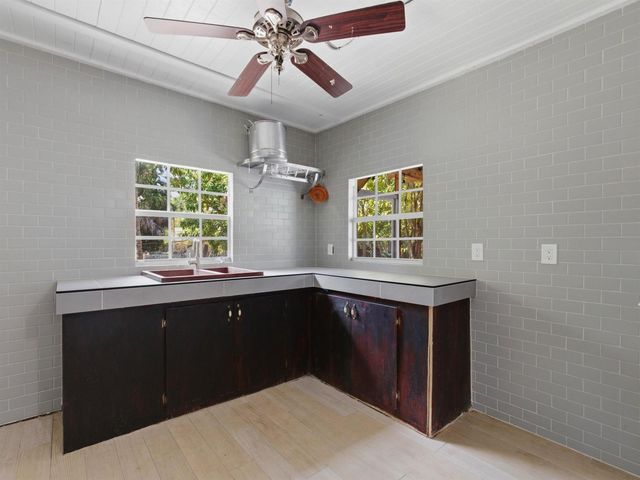 11481 Tangerine Boulevard, West Palm Beach, FL 33412