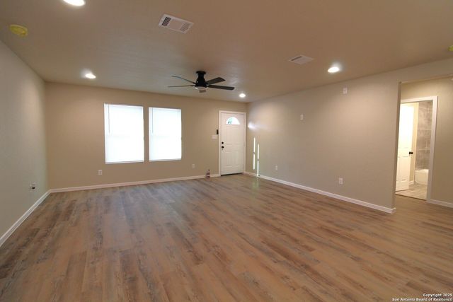 138 c, San Antonio, TX 78207