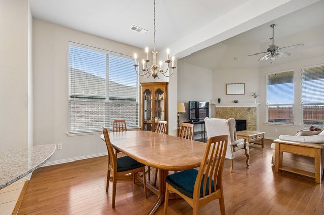 2002 Enchanted Rock Drive, Forney, TX 75126