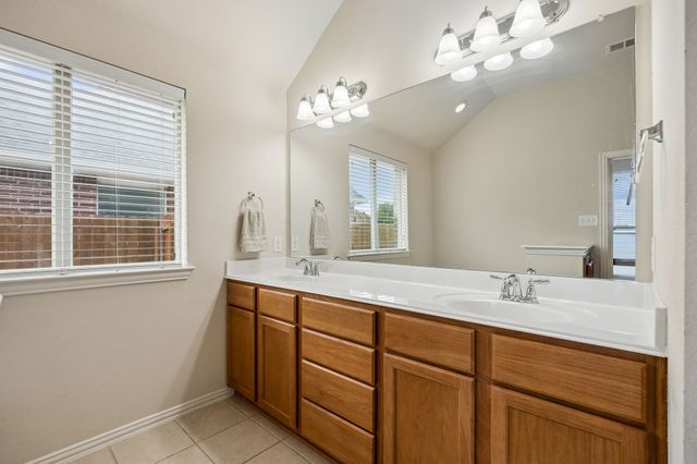 2002 Enchanted Rock Drive, Forney, TX 75126