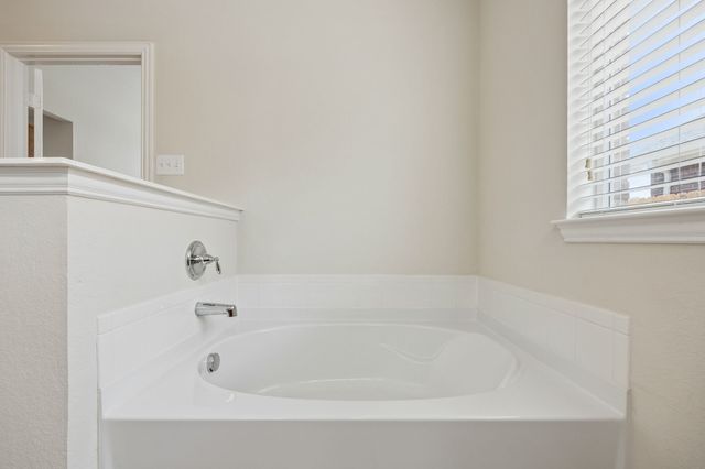 2002 Enchanted Rock Drive, Forney, TX 75126