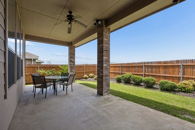 2002 Enchanted Rock Drive, Forney, TX 75126