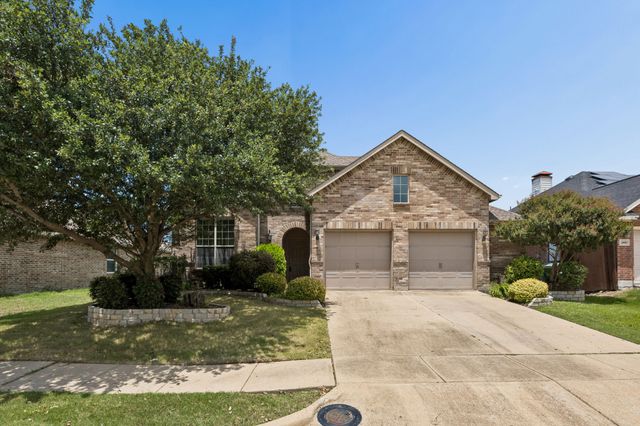2002 Enchanted Rock Drive, Forney, TX 75126