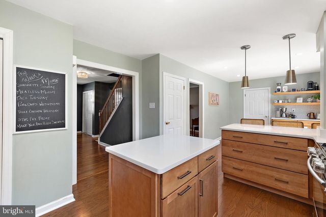 13 N WYNWYD DR, Newark, DE 19711