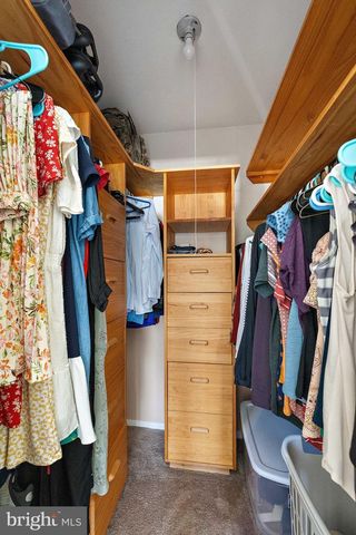 13 N WYNWYD DR, Newark, DE 19711