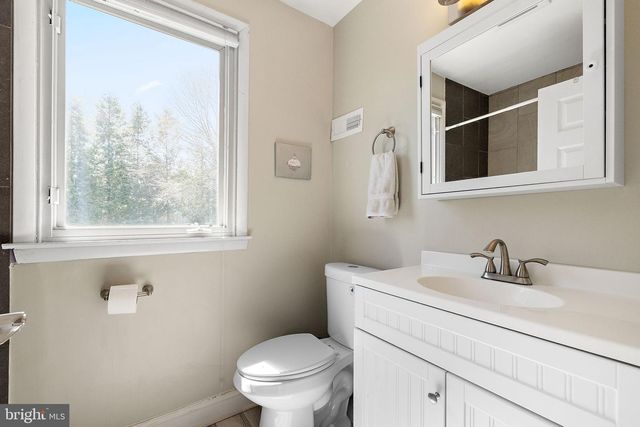 13 N WYNWYD DR, Newark, DE 19711