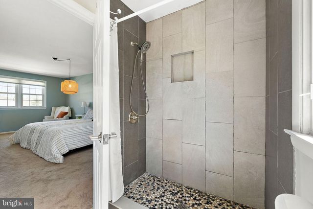 13 N WYNWYD DR, Newark, DE 19711