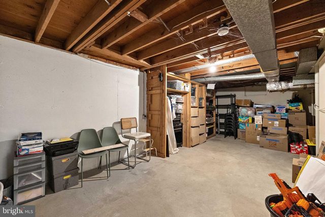 13 N WYNWYD DR, Newark, DE 19711