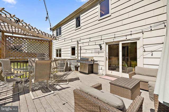 13 N WYNWYD DR, Newark, DE 19711