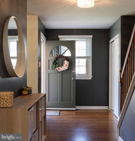 13 N WYNWYD DR, Newark, DE 19711