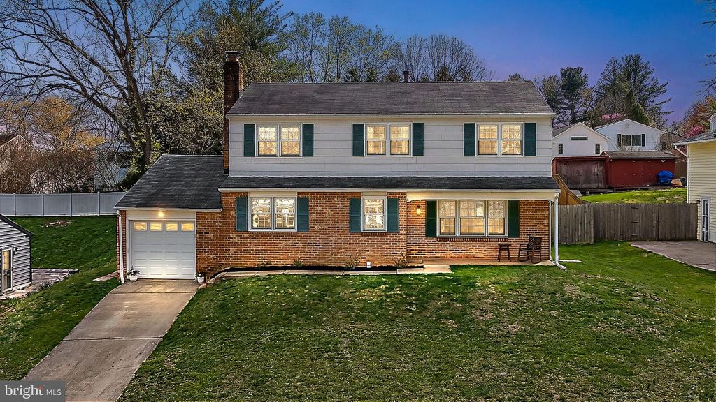 13 N WYNWYD DR, Newark, DE 19711