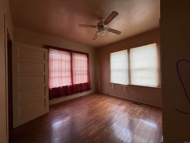 947 Cherry Street, Forrest City, AR 72335