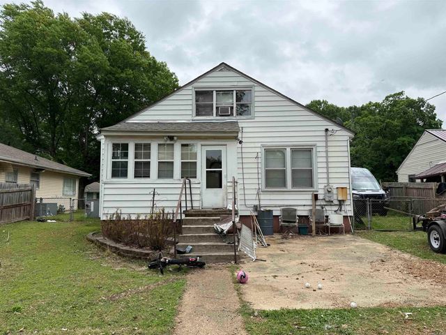 947 Cherry Street, Forrest City, AR 72335