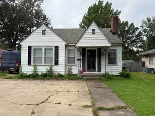 947 Cherry Street, Forrest City, AR 72335
