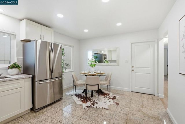 3720 Midvale Ave, Oakland, CA 94602