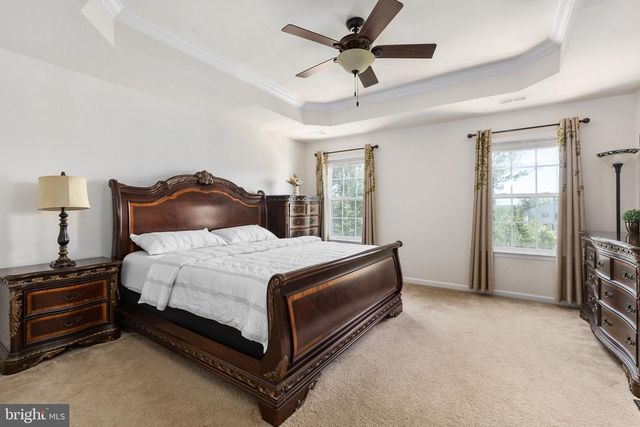 7030 DARBEY KNOLL DR, Gainesville, VA 20155