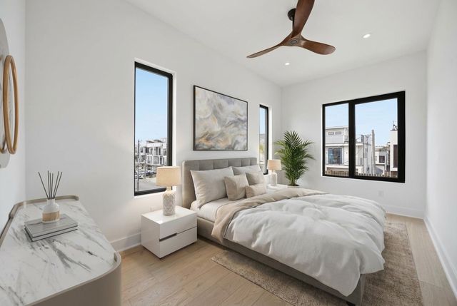 4220 MUNGER Avenue, Dallas, TX 75204