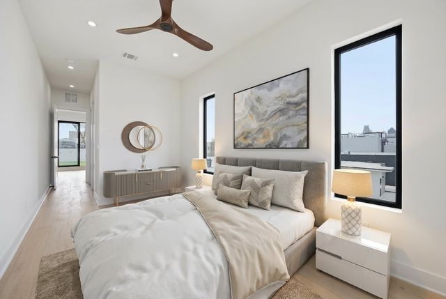 4220 MUNGER Avenue, Dallas, TX 75204