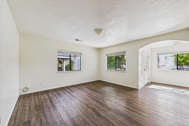 3219 18th Street, Eureka, CA 95501