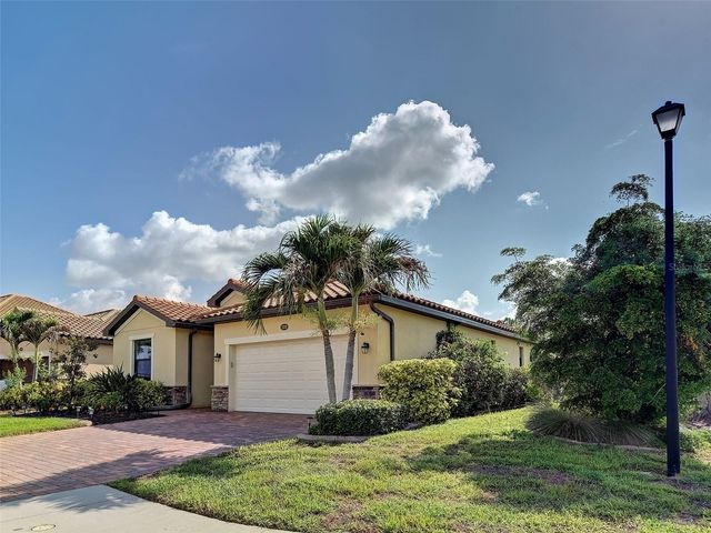 12390 CINQUETERRE DRIVE, Venice, FL 34293