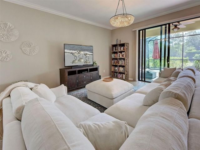 12390 CINQUETERRE DRIVE, Venice, FL 34293