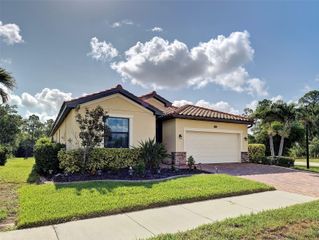 12390 CINQUETERRE DRIVE, Venice, FL 34293