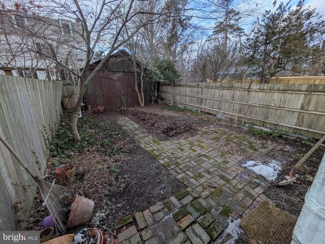 205 E EVERGREEN AVE, Philadelphia, PA 19118