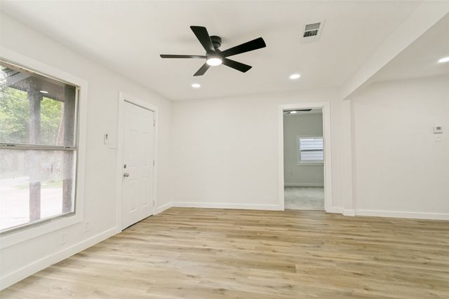 1211 E Virginia Street, Mckinney, TX 75069