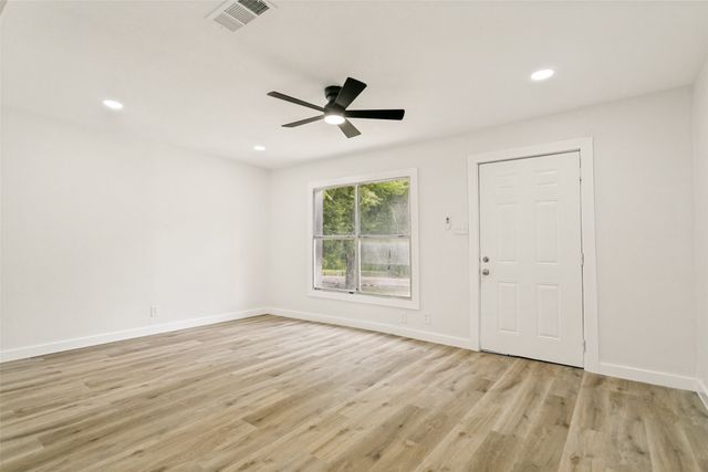 1211 E Virginia Street, Mckinney, TX 75069