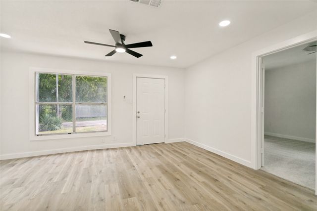 1211 E Virginia Street, Mckinney, TX 75069