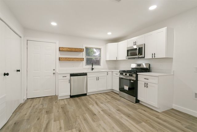 1211 E Virginia Street, Mckinney, TX 75069