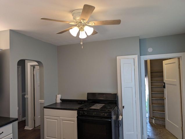 2944 N 48th STREET, Milwaukee, WI 53210