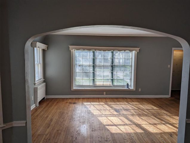 2944 N 48th STREET, Milwaukee, WI 53210